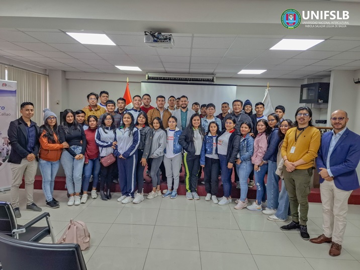 Estudiantes de Biotecnología de la UNIFSLB realizan visita técnica al laboratorio de Biotecnología del ITP