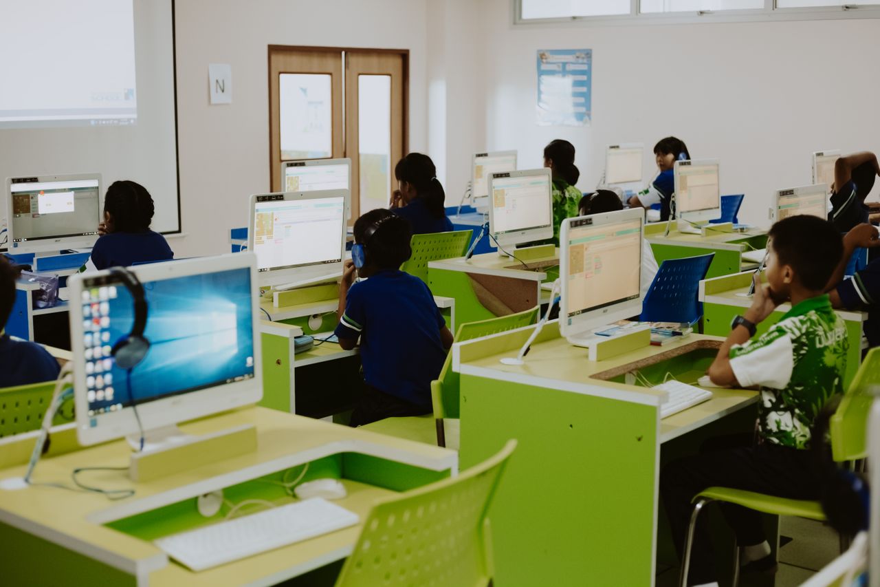 <span>FACISE</span>Educación Tecnológica